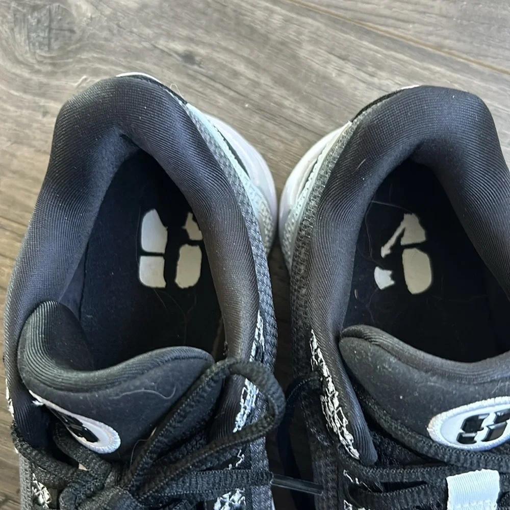 Nike Sabrina Ionescu basketball shoes